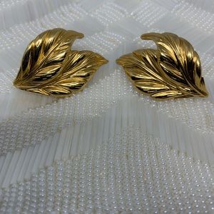 Avon Vintage Gold Leaf Earrings